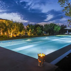 Hotel Zahir, Noto